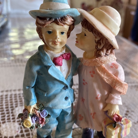 Messina collection young couple - Picture 3 of 3